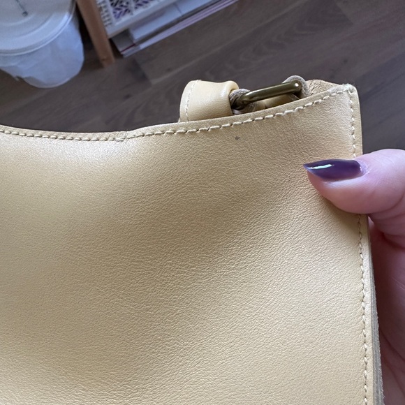 Madewell Sydney Hobo Shoulder Bag - Light Yellow - Picture 4 of 7